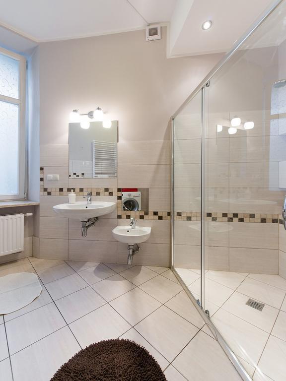 5 Bedroom Family Apartment Krakau Kamer foto